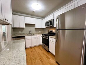 395 Mendon Rd in North Smithfield, RI - Building Photo - Building Photo