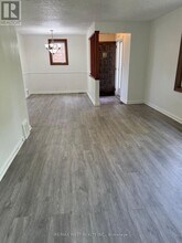 21 Woodward Ave in Markham, ON - Building Photo - Building Photo