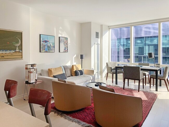 property at 1 Franklin St