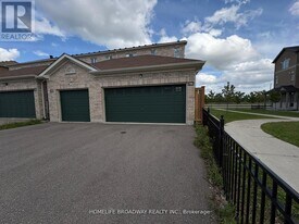 1906 Donald Cousens Pkwy in Markham, ON - Building Photo