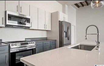 1801 2nd Ave N in Birmingham, AL - Building Photo - Building Photo