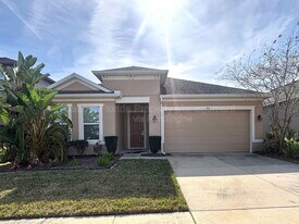 984 Maypole Dr in Apopka, FL - Building Photo
