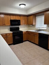 24 Shiel Ave in Staten Island, NY - Building Photo - Building Photo