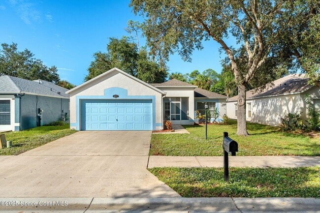 1560 Vista Lake Cir in Melbourne, FL - Building Photo - Building Photo