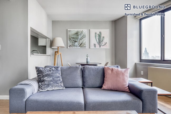 1 Union Square South, Unit FL21-ID145 in New York, NY - Building Photo - Building Photo