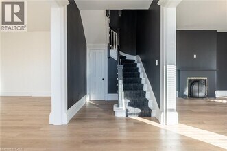 322 Mt Albion Rd in Hamilton, ON - Building Photo - Building Photo