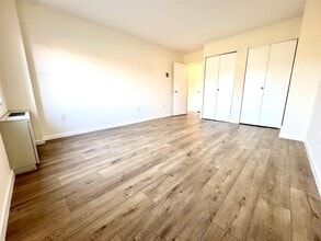 1111 University Blvd W, Unit 402 in Silver Spring, MD - Building Photo - Building Photo