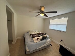 918 E 121st Ave in Tampa, FL - Building Photo - Building Photo