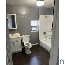 7612 Colgate Ave in Cleveland, OH - Building Photo - Building Photo