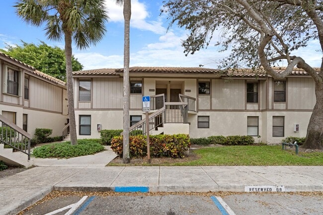 3139 Millwood Terrace in Boca Raton, FL - Building Photo - Building Photo
