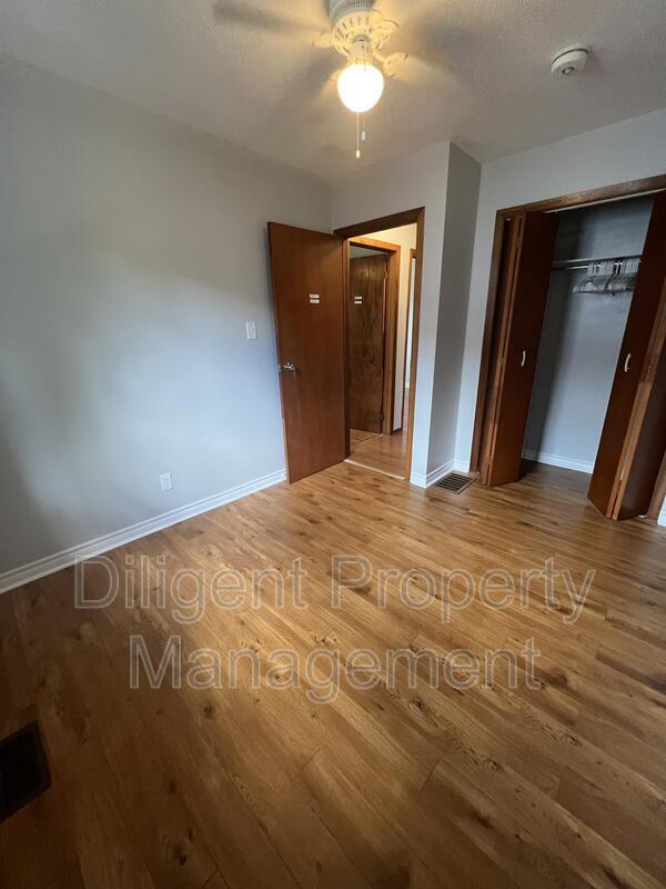 property at 926 Dainard Dr
