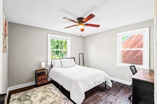 206 E 37th St in Richmond, VA - Building Photo