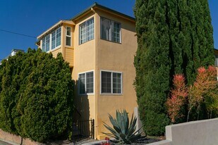 309 Hill St in Santa Monica, CA - Building Photo