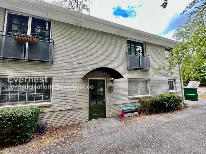 798 St Charles Ave NE in Atlanta, GA - Building Photo