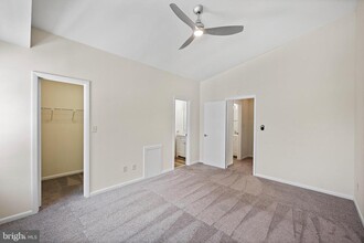 11410 Locustdale Terrace in Germantown, MD - Building Photo - Building Photo