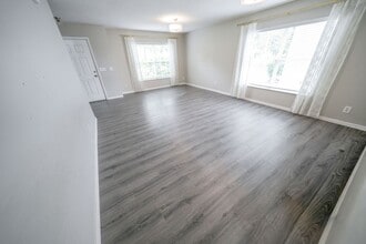 1942 Knollcrest Dr in Clermont, FL - Building Photo - Building Photo