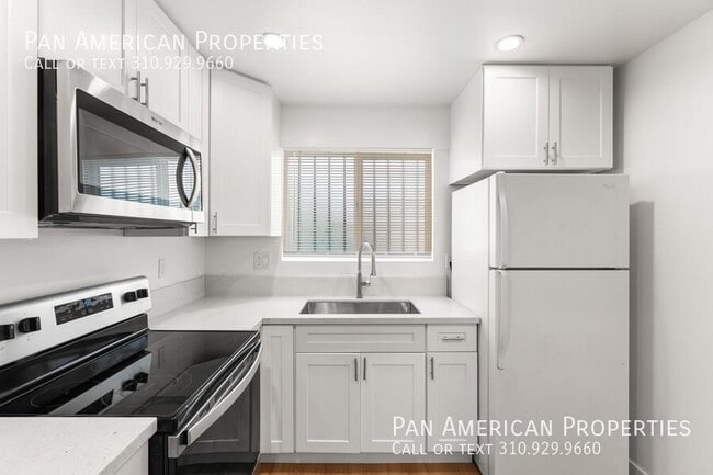 221 E Artesia Blvd