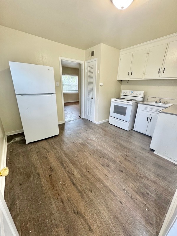 property at 2016 4th Ave