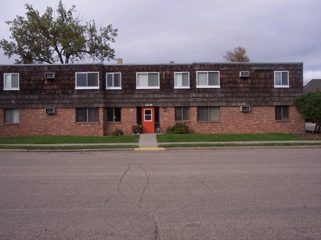 R.C. Getty Apartments in Gettysburg, SD - Foto de edificio