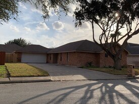 3005 Pelican Ave in McAllen, TX - Building Photo