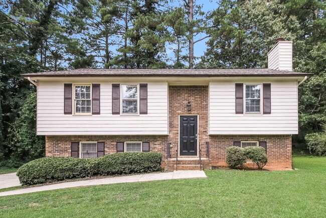 property at 80 Belmont Park Ln