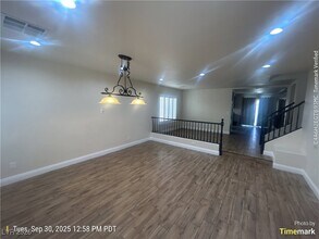 10618 Timber Stand St in Las Vegas, NV - Building Photo - Building Photo