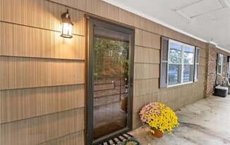 372 S Cherry St, Unit B in Kernersville, NC - Building Photo