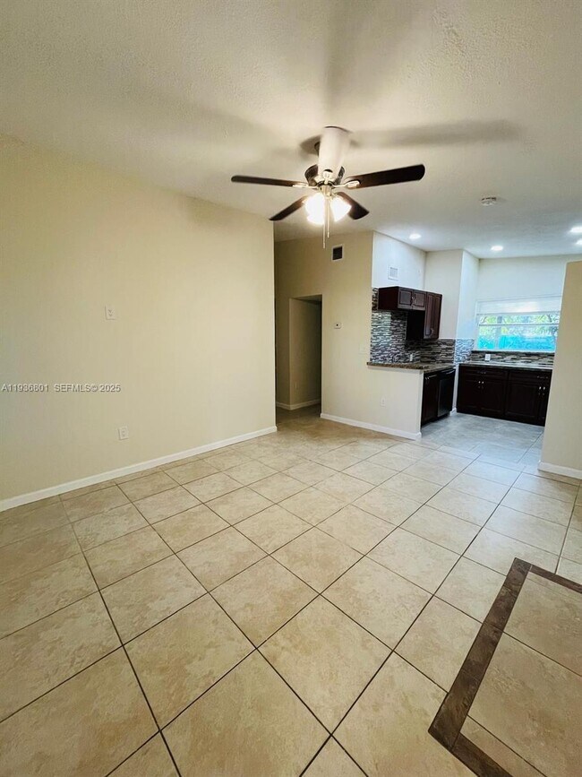 501 Carolina Ave in Fort Lauderdale, FL - Building Photo - Building Photo