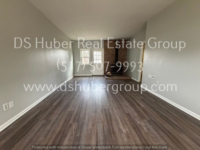 4206 Holt Rd in Holt, MI - Building Photo - Building Photo