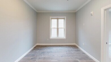 680 Grand St in Jersey City, NJ - Building Photo - Building Photo