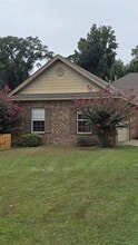 703 Kingsley Dr in Prattville, AL - Building Photo - Building Photo