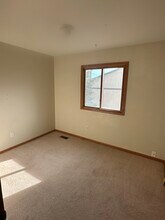 712 Sir Galahad Dr in Lafayette, CO - Foto de edificio - Building Photo