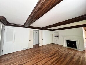 680 Overland St in Cincinnati, OH - Building Photo - Building Photo