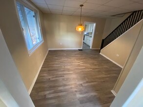 305 N Everett Ave, Unit 305 in Scranton, PA - Foto de edificio - Building Photo