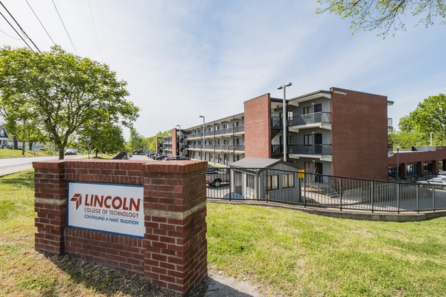 Lofts at East Nashville in Nashville, TN - Building Photo - Building Photo