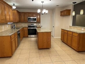 817 Parkhill Dr in Mansfield, TX - Building Photo - Building Photo