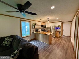 143 Deer Run Ln in Claysburg, PA - Building Photo