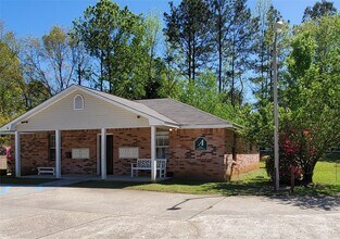 13000 Main St in Norwood, LA - Building Photo - Building Photo