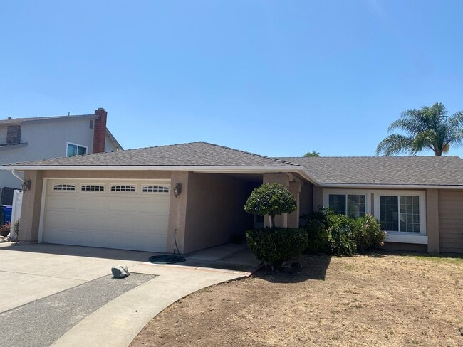 property at 9151 Les Rd