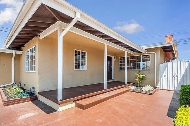 13504 Purche Ave in Gardena, CA - Building Photo - Building Photo