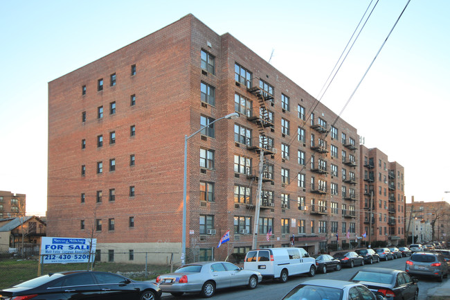 87-87 171st St in Jamaica, NY - Building Photo - Building Photo