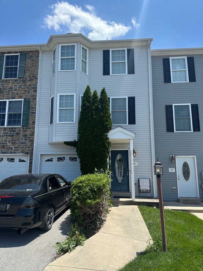 property at 91 Fuzzy Tail Dr