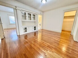 1224 E 1st St in Long Beach, CA - Building Photo