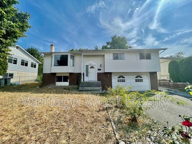 property at 651 Hardie Ct