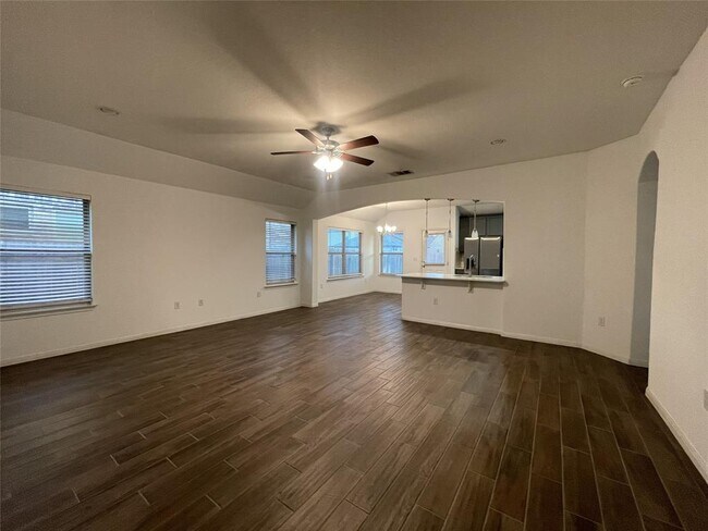 308 Somerville St in Leander, TX - Foto de edificio - Building Photo