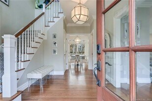 67 Prospect St in Greenwich, CT - Building Photo