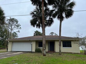 14 Pitt Ln in Palm Coast, FL - Building Photo