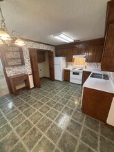 1970 Essex Dr in Sumter, SC - Building Photo - Building Photo