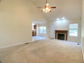 1772 Ridge Runner Ct in Clarksville, TN - Building Photo - Building Photo