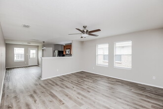 1104 W Cottonwood Dr in Crowley, TX - Building Photo - Building Photo